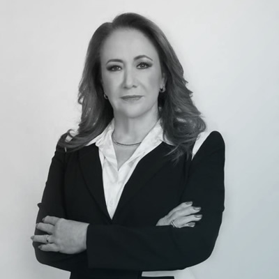 Yasmín Esquivel Mossa 